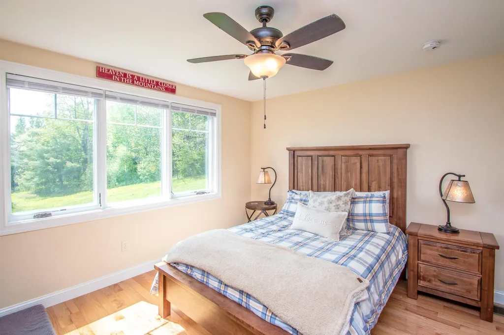 59 East Field Road Jackson NH 03846