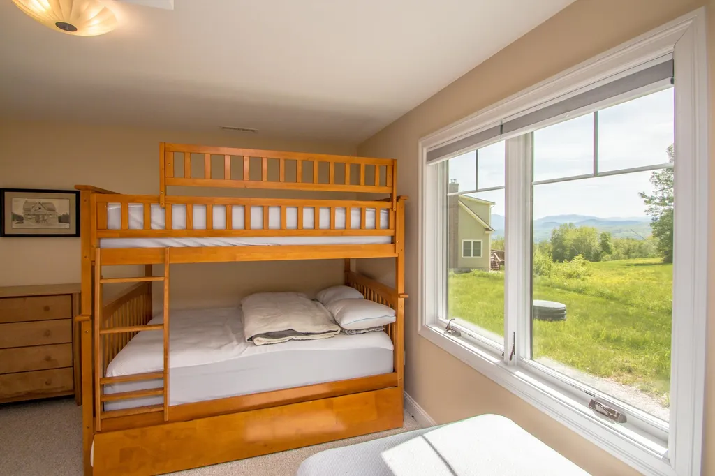 59 East Field Road Jackson NH 03846