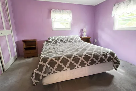 21 Shadycrest Drive Nashua NH 03062