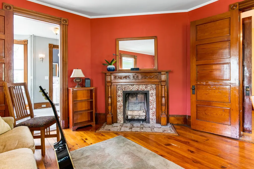 40 Central Street Sunapee NH 03782