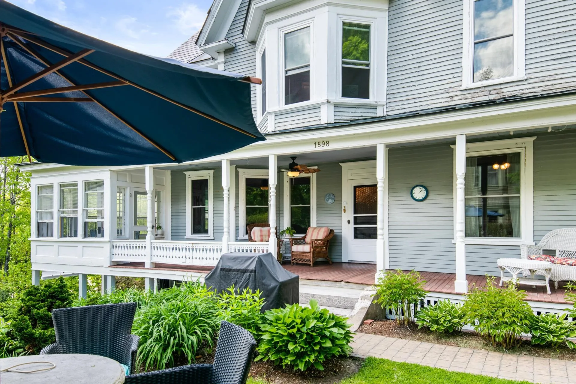 40 Central Street Sunapee NH 03782