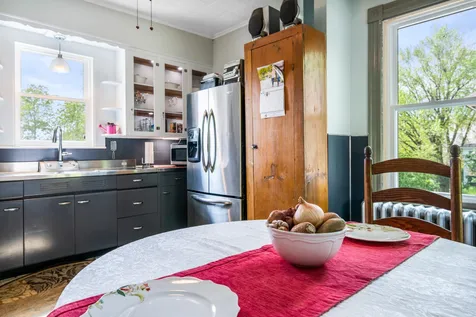 40 Central Street Sunapee NH 03782