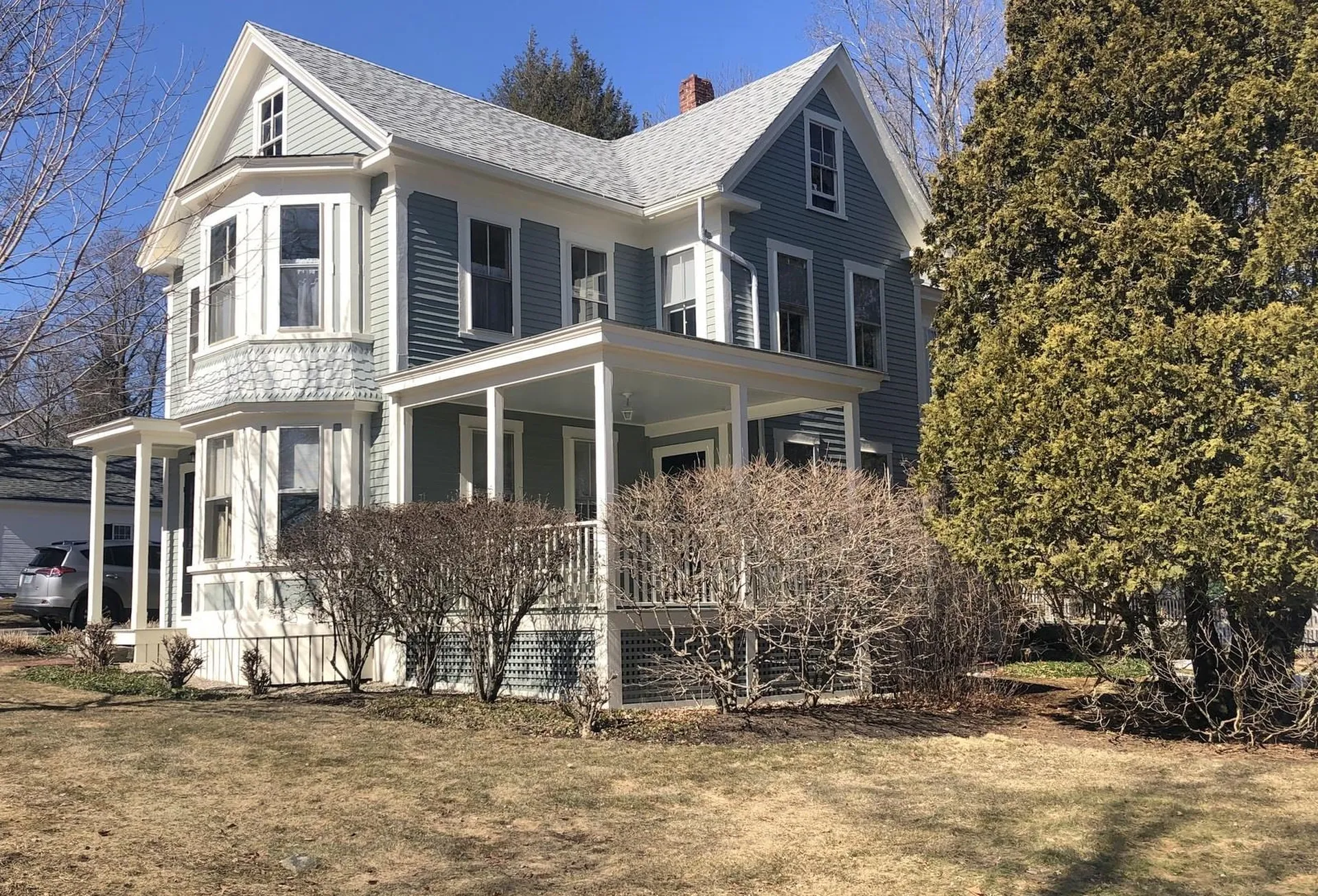 7 Pleasant Street Wolfeboro NH 03894