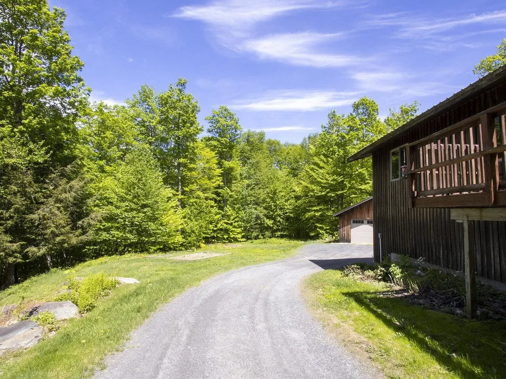139 Franks Way Middlesex VT 05602