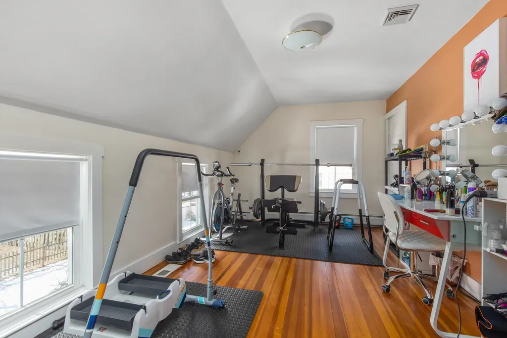 2 Elder Street Newmarket NH 03857