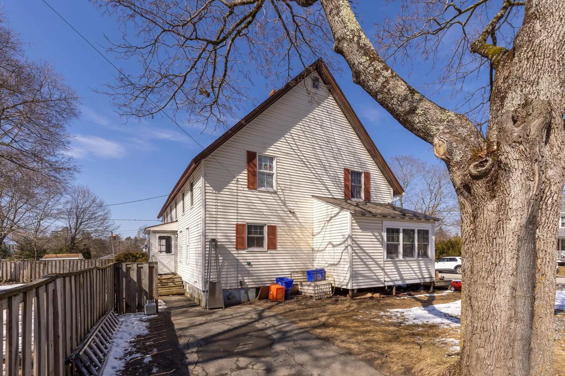 2 Elder Street Newmarket NH 03857