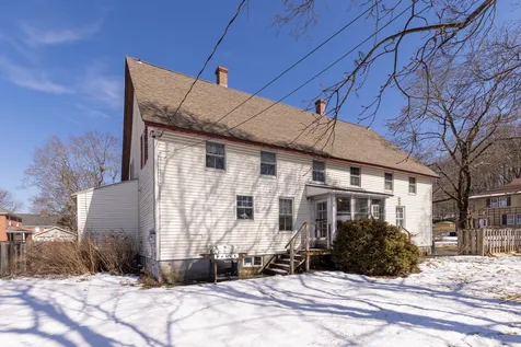 2 Elder Street Newmarket NH 03857