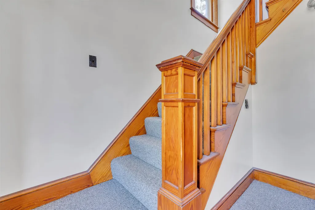 76 Charles Street Rochester NH 03867
