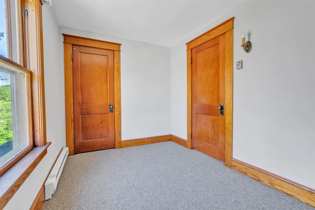 76 Charles Street Rochester NH 03867
