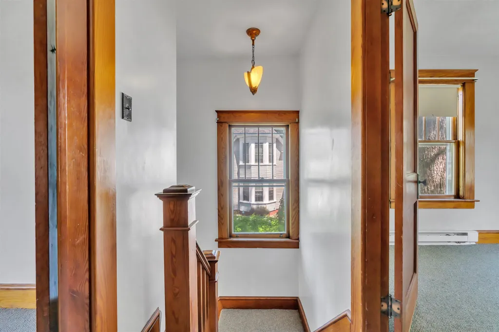 76 Charles Street Rochester NH 03867