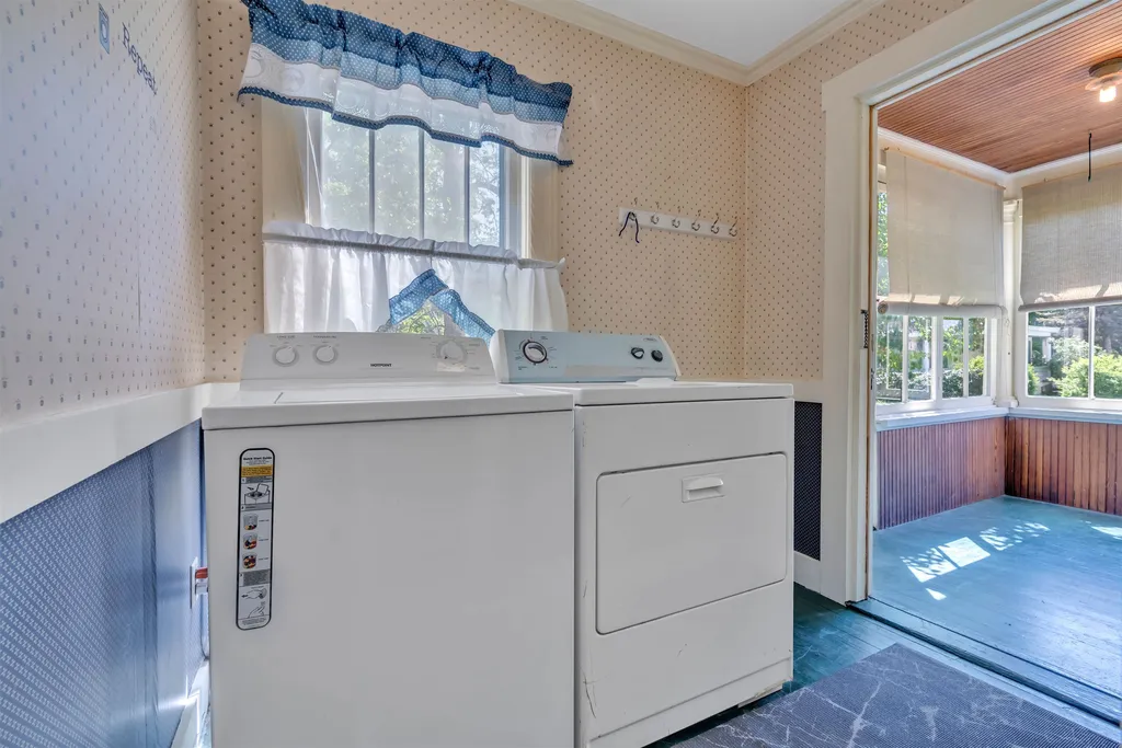 76 Charles Street Rochester NH 03867