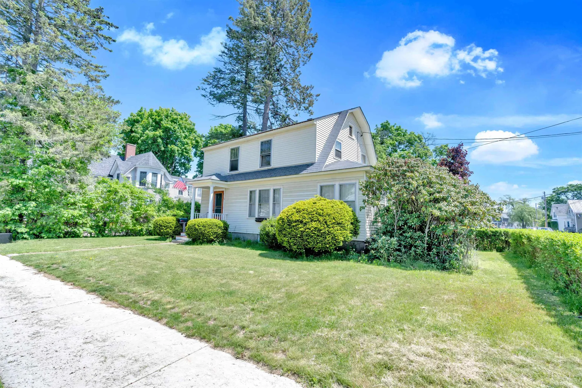 76 Charles Street Rochester NH 03867