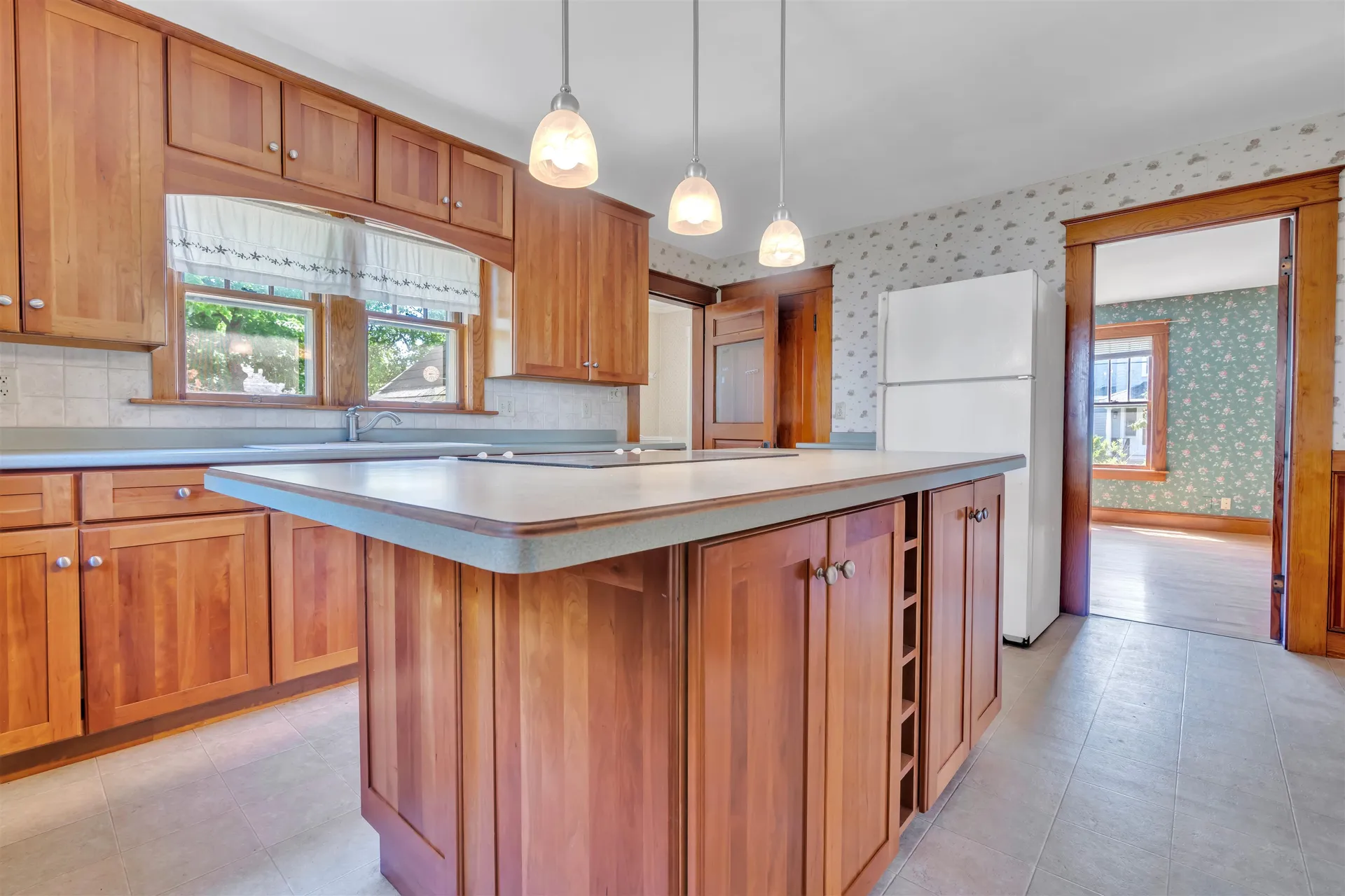 76 Charles Street Rochester NH 03867