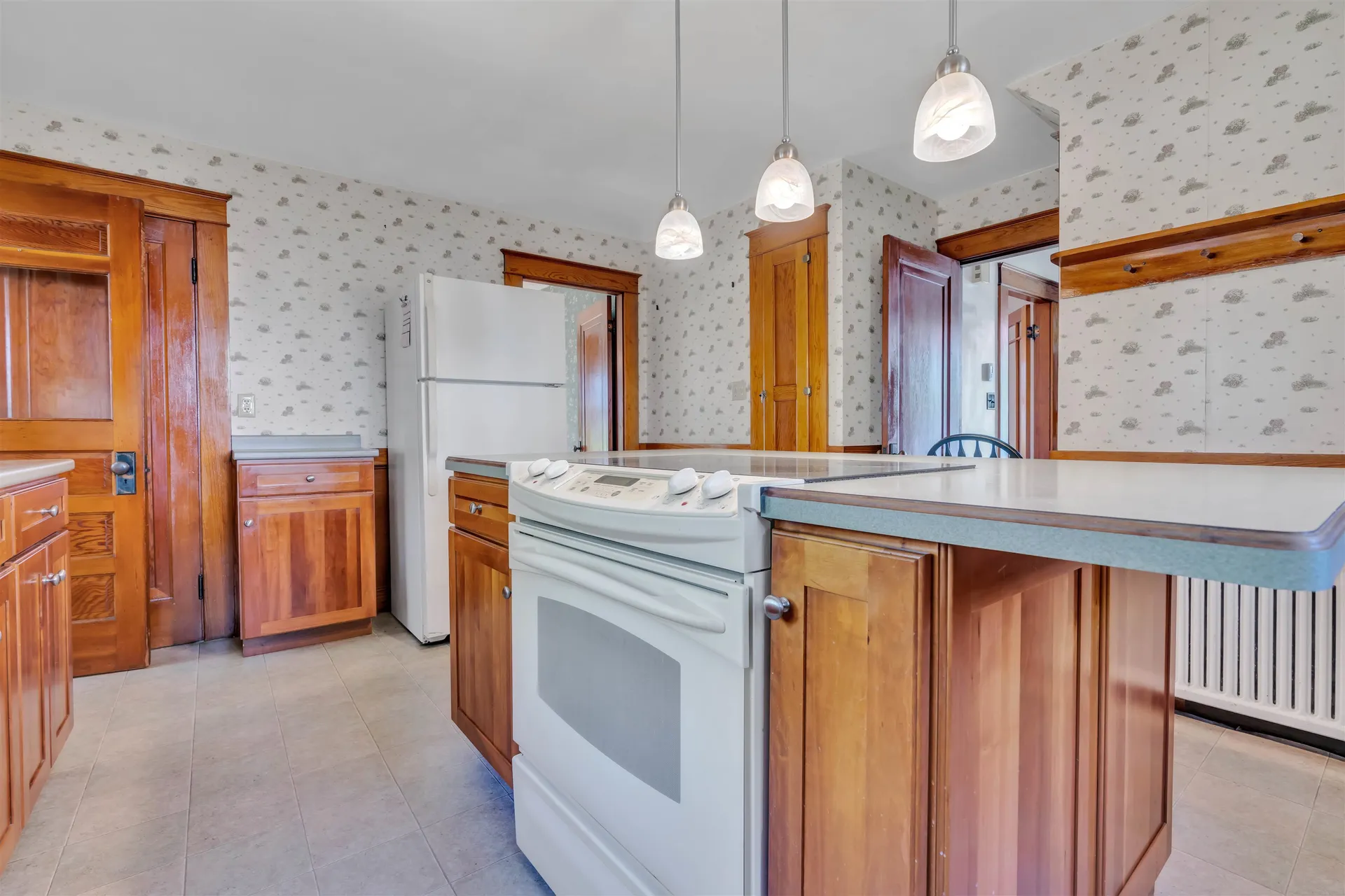 76 Charles Street Rochester NH 03867
