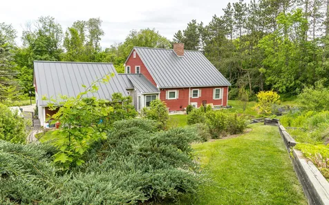 54 Colonial Drive Walpole NH 03608