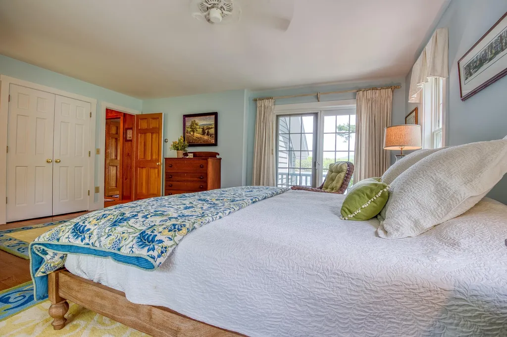 21 Rollins Drive Freedom NH 03836