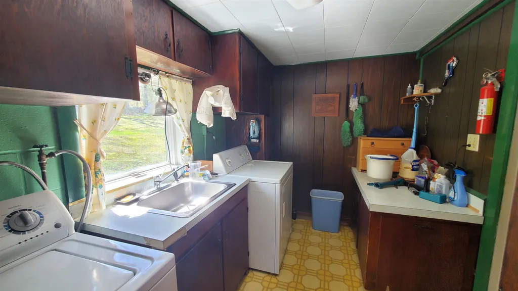 309 Lower Hyde Park Hartford VT 05001-1840