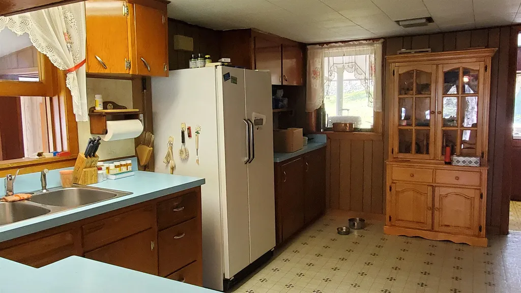 309 Lower Hyde Park Hartford VT 05001-1840