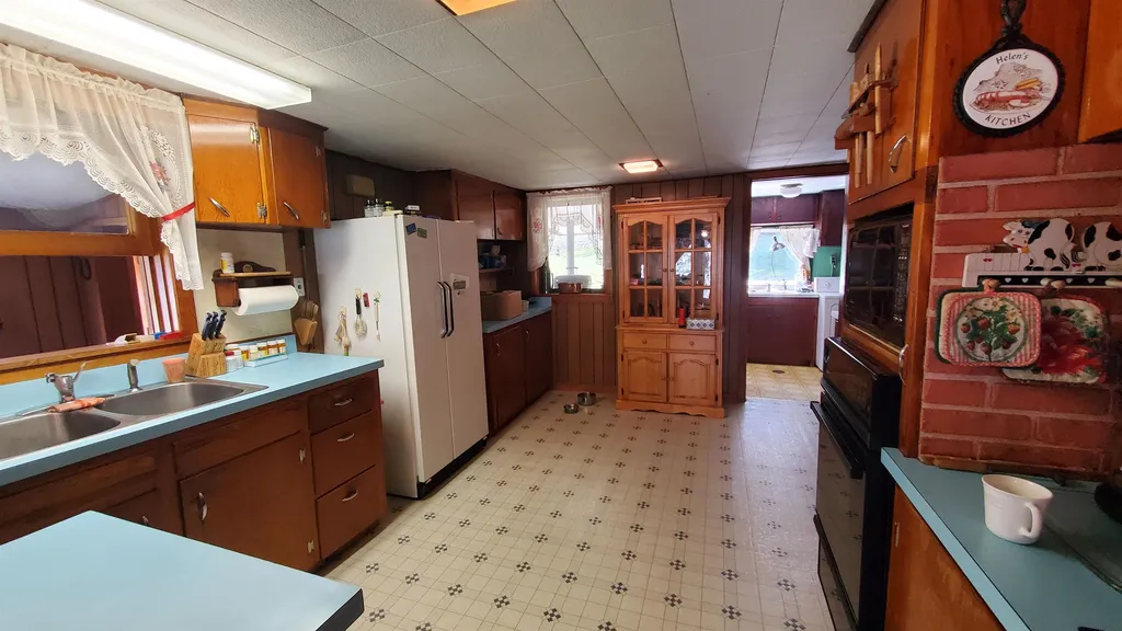 309 Lower Hyde Park Hartford VT 05001-1840