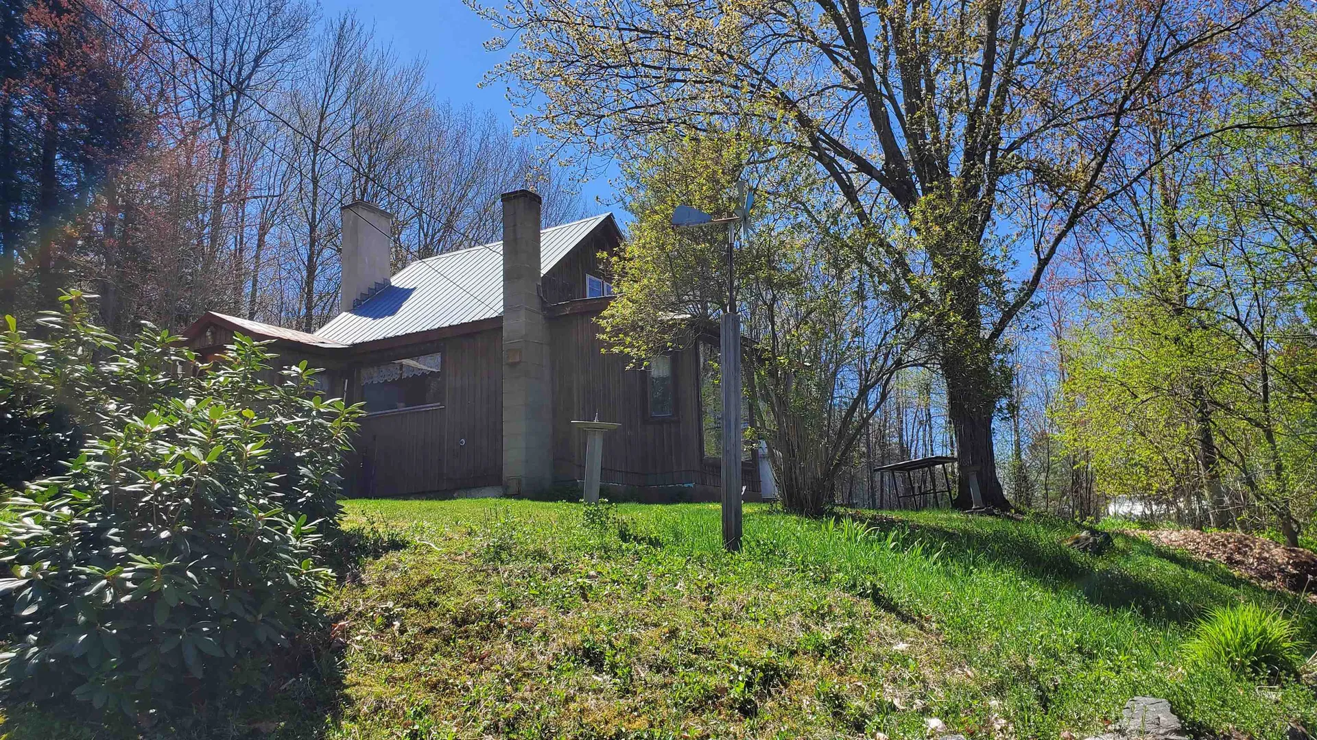 309 Lower Hyde Park Hartford VT 05001-1840