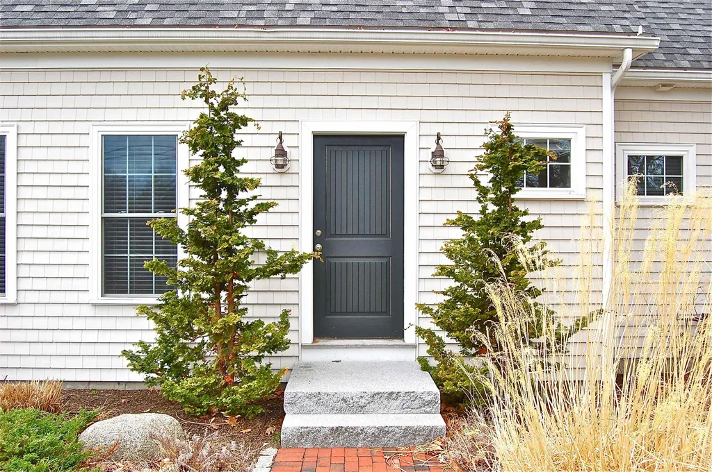 50 Main Mast Circle New Castle NH 03854