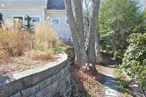 50 Main Mast Circle New Castle NH 03854