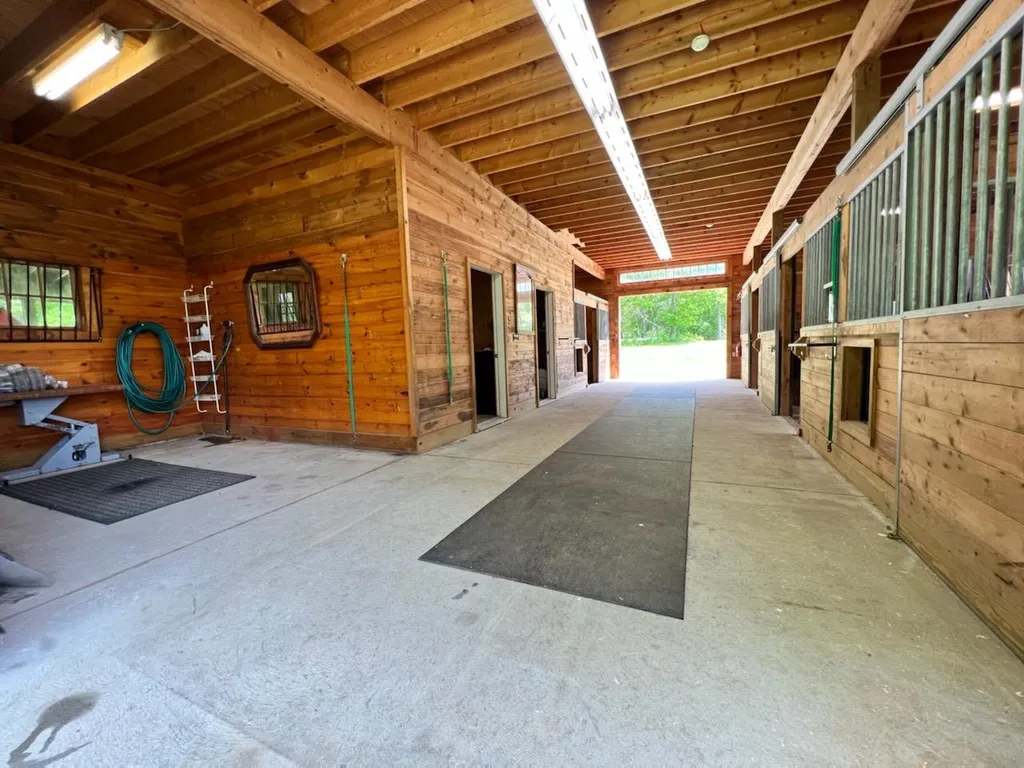 141 Dry Hill Road Rochester NH 03867
