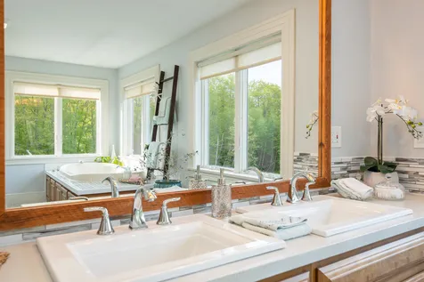 141 Dry Hill Road Rochester NH 03867