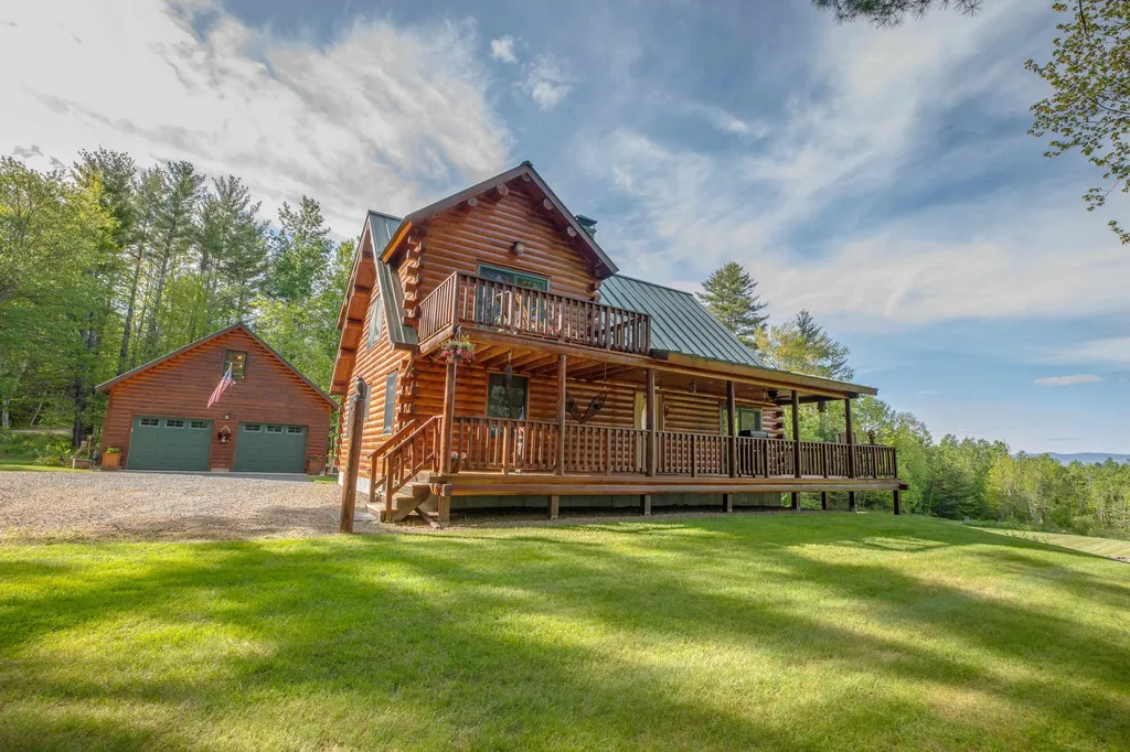 55 Crane Road Whitefield NH 03598