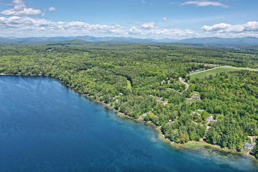 55 Eastman Shore S Road Laconia NH 03246