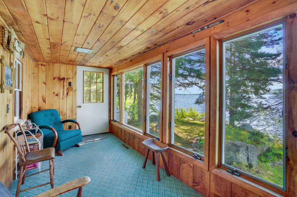 55 Eastman Shore S Road Laconia NH 03246