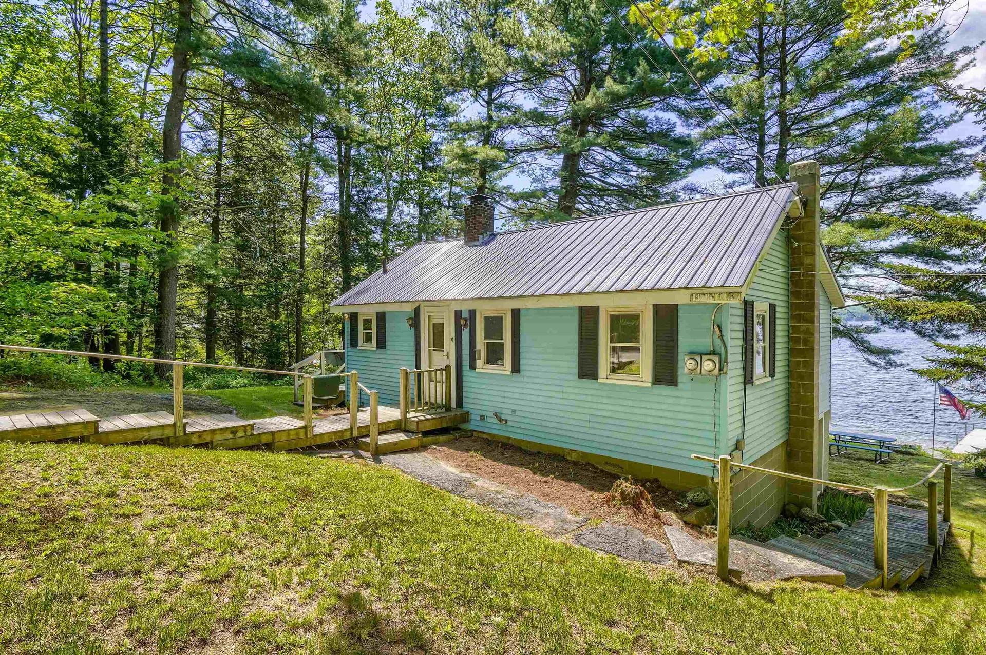 55 Eastman Shore S Road Laconia NH 03246
