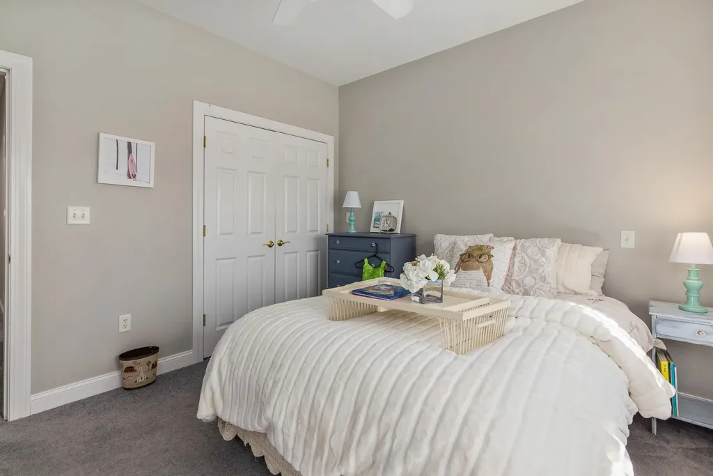 32 Leach Road Kittery ME 03904