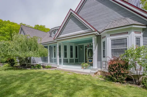 32 Leach Road Kittery ME 03904