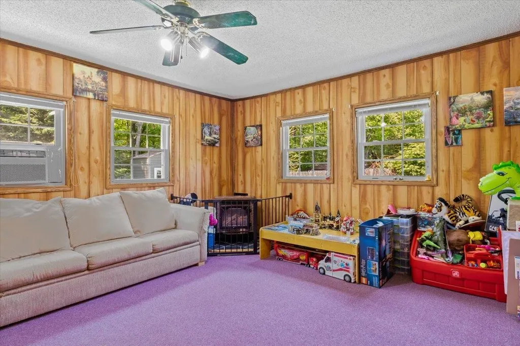 231 James Avenue Burlington VT 05401
