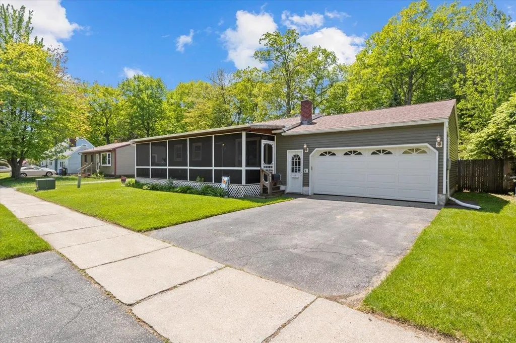 231 James Avenue Burlington VT 05401
