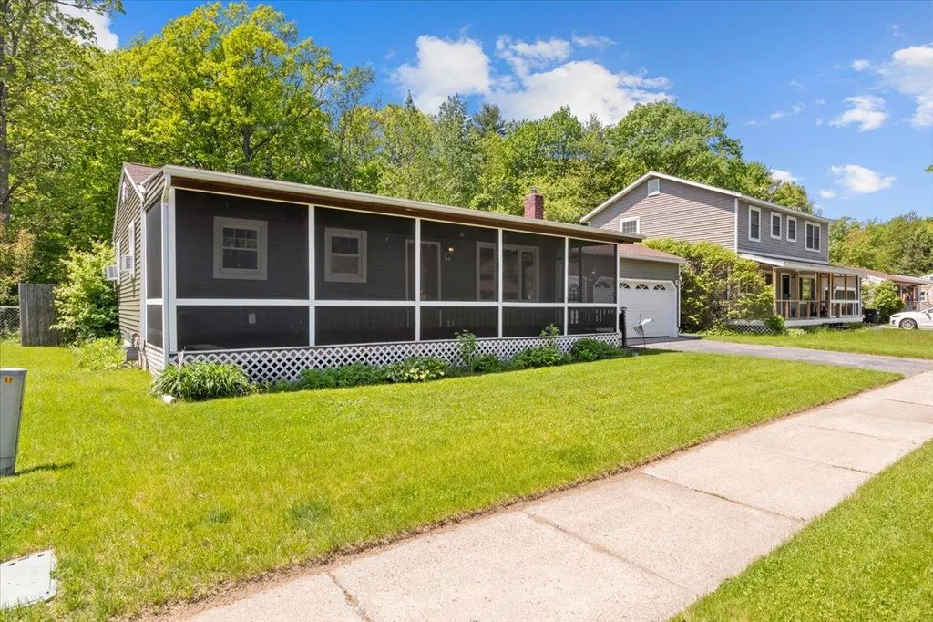 231 James Avenue Burlington VT 05401