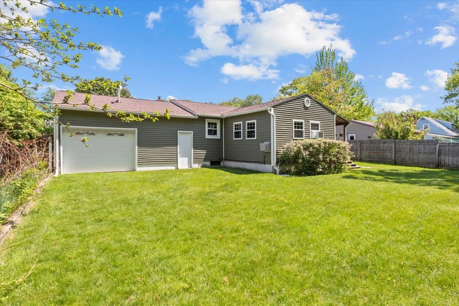 231 James Avenue Burlington VT 05401