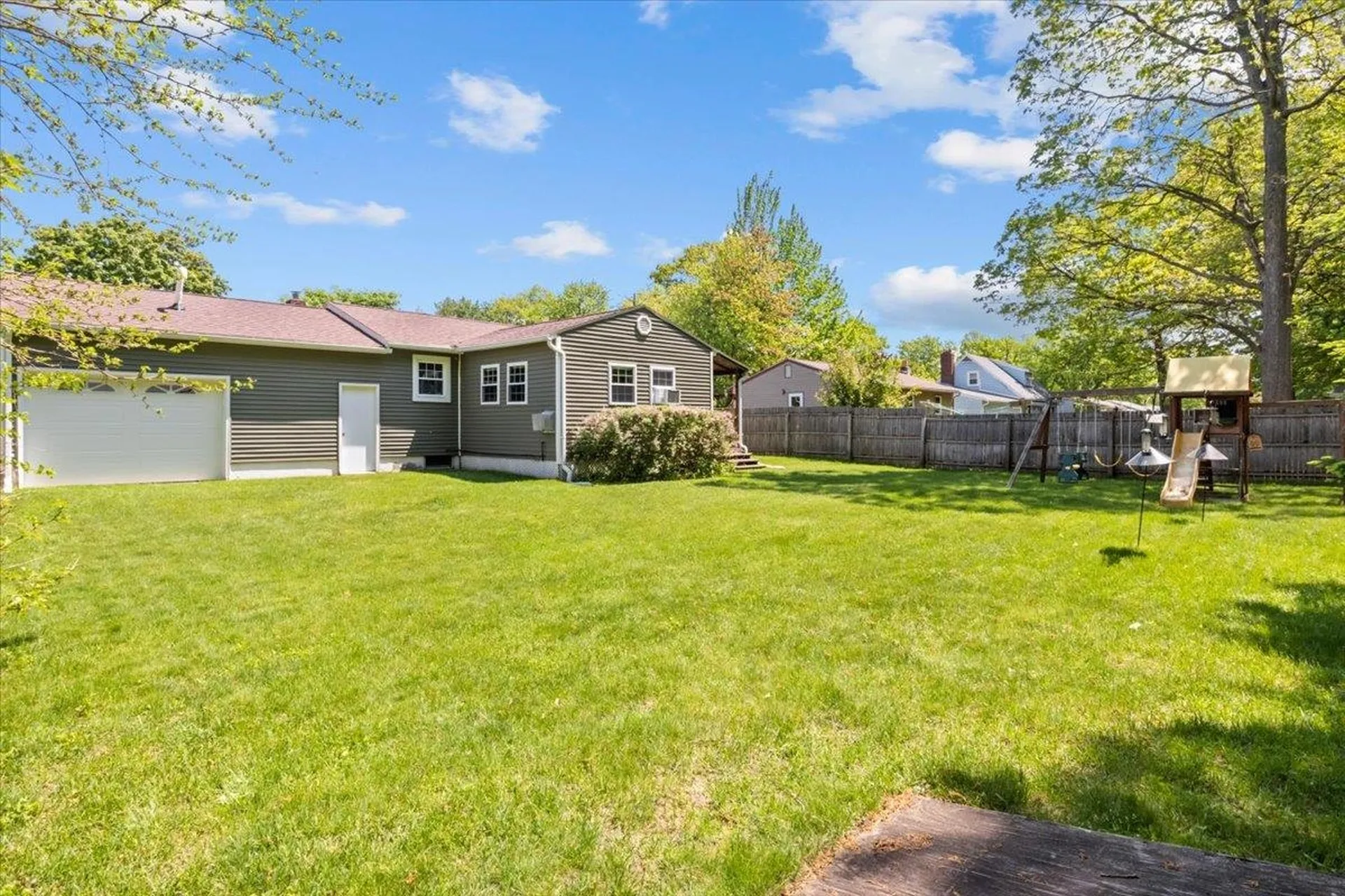 231 James Avenue Burlington VT 05401
