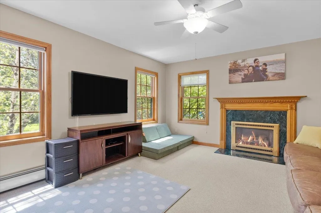 9 Mill Pond Lane South Burlington VT 05403