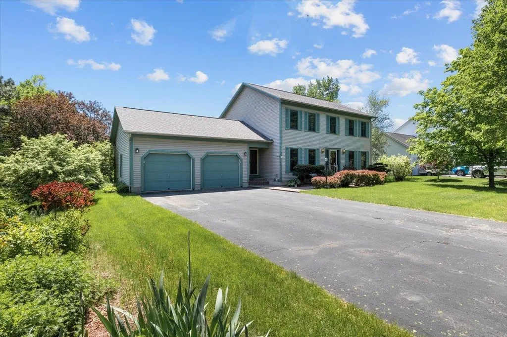 9 Mill Pond Lane South Burlington VT 05403