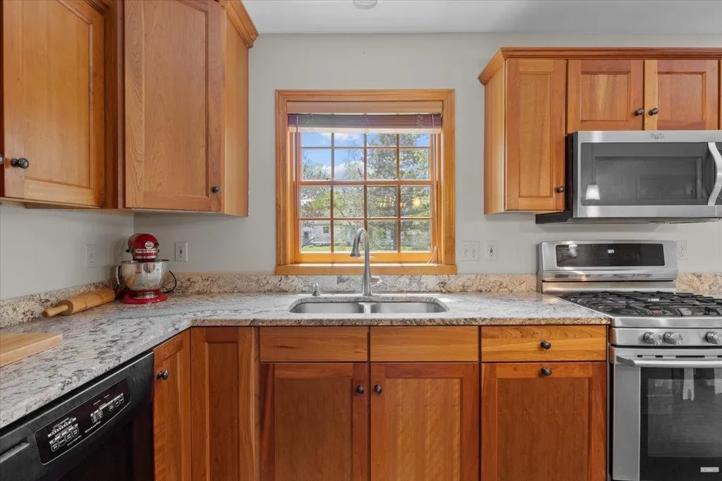 9 Mill Pond Lane South Burlington VT 05403