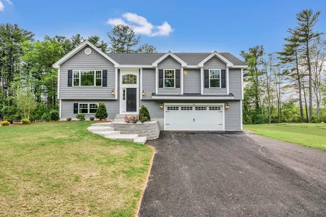 28 Granite Avenue Salem NH 03079