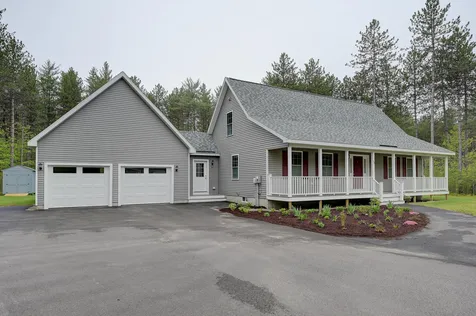 10 Christopher Street Fryeburg ME 04037