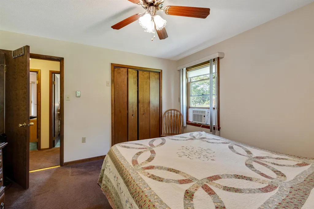 32 Stearns Court Swanton VT 05488