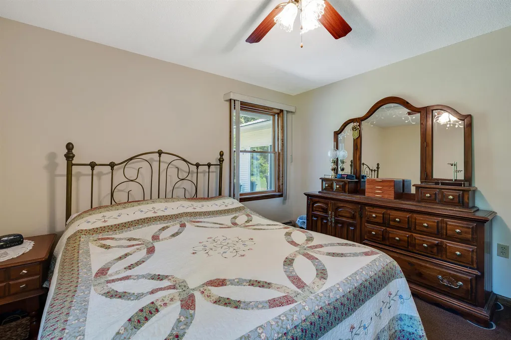 32 Stearns Court Swanton VT 05488