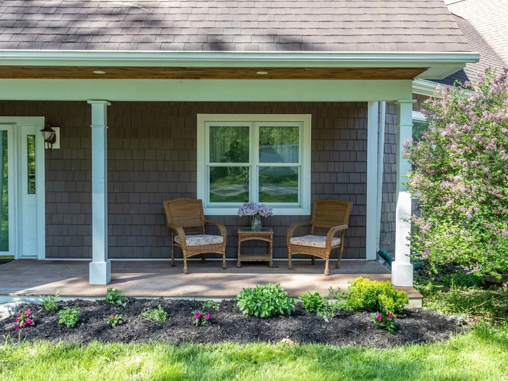 578 Bishop Road Shelburne VT 05482