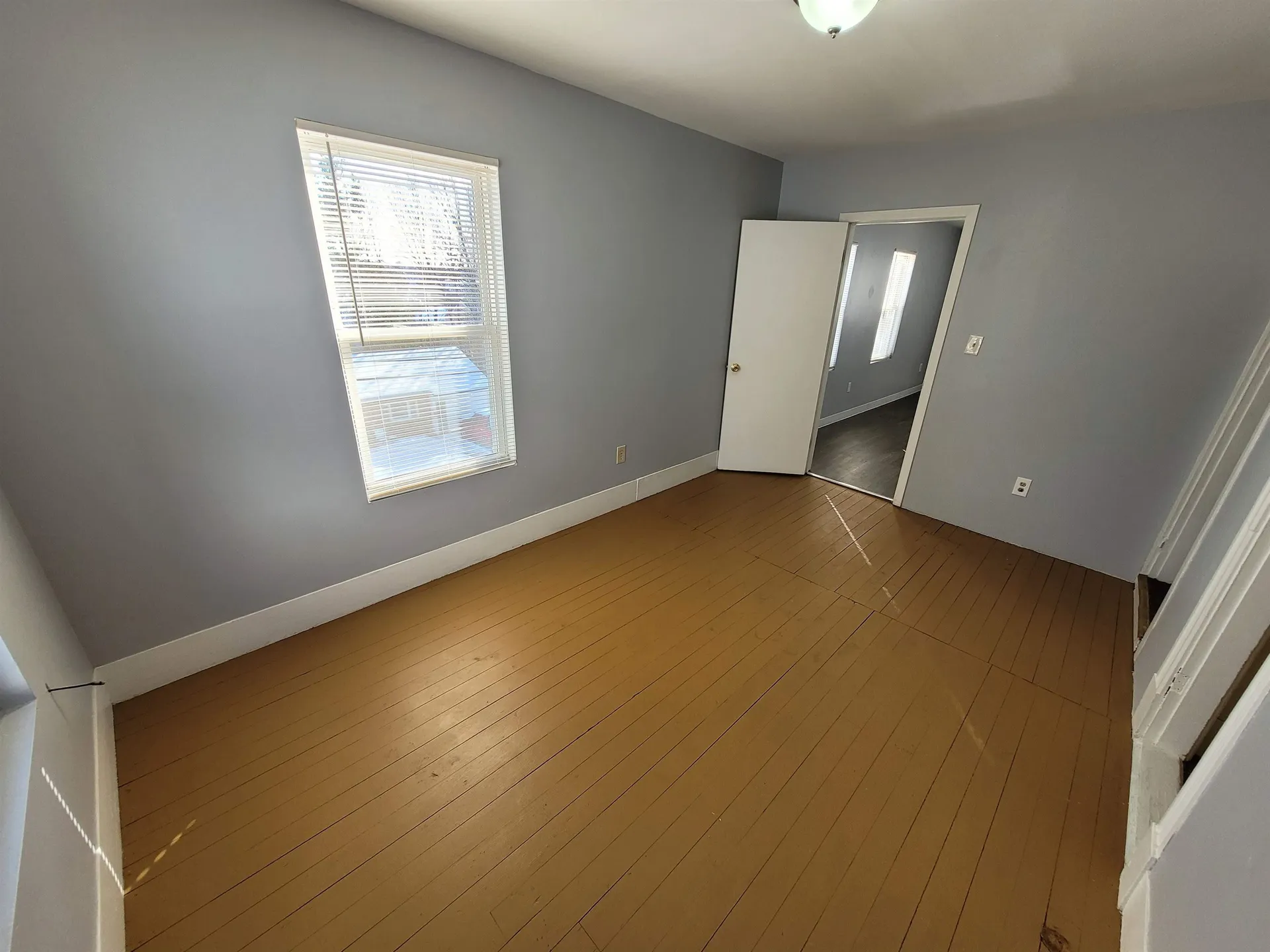490 Lake Avenue Manchester NH 03103