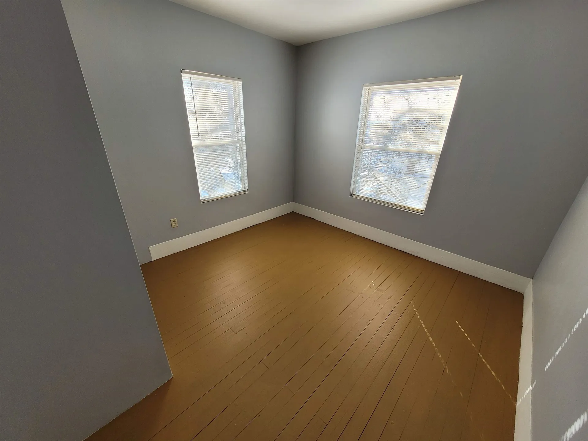 490 Lake Avenue Manchester NH 03103