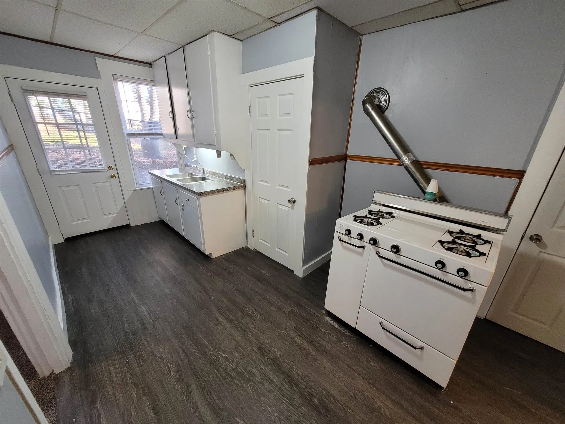 490 Lake Avenue Manchester NH 03103